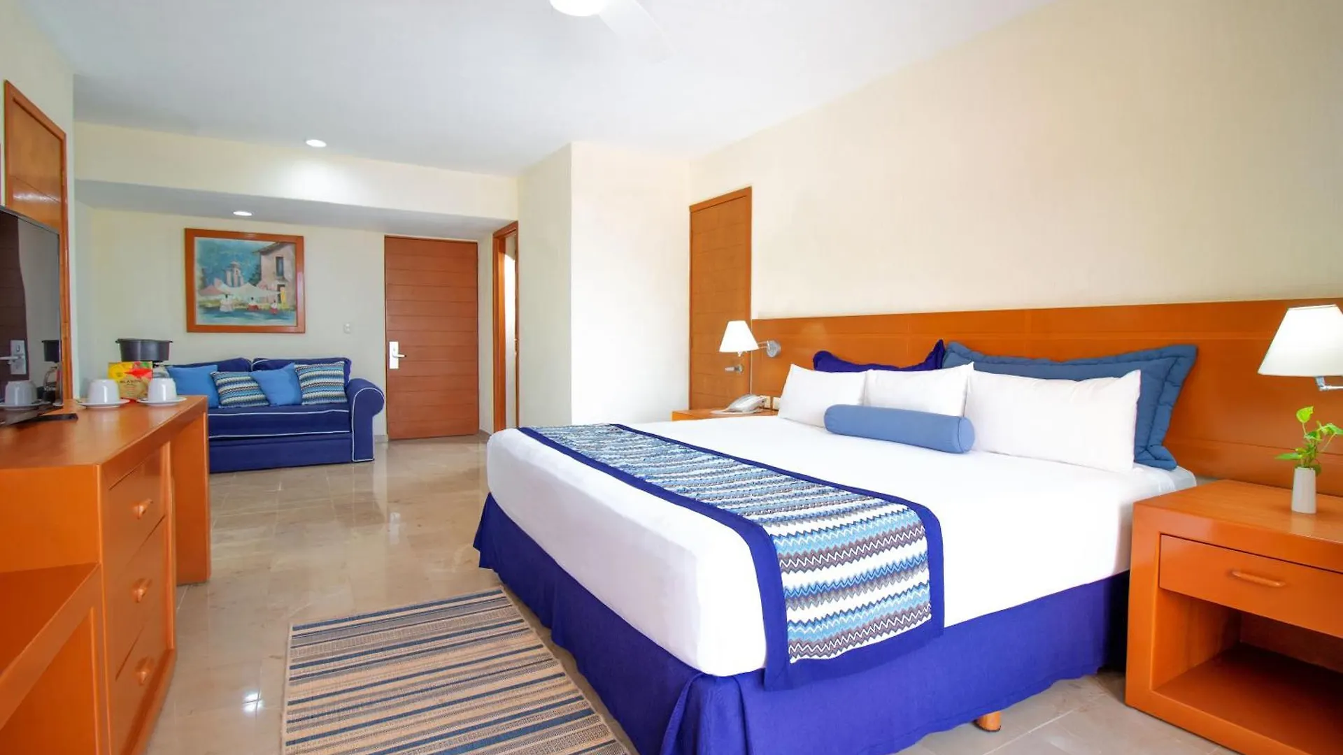 ****  Plaza Pelicanos Grand Beach Resort All Inclusive Puerto Vallarta Mexico